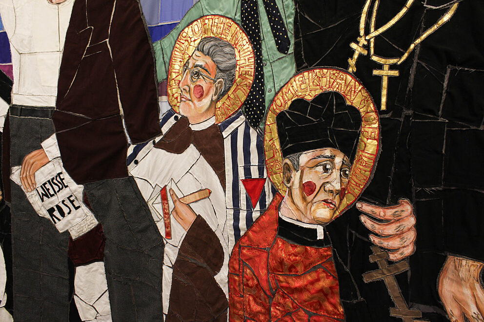 2 A Chapel Against Fascism Denys Shantar At Supermarket Independant Art Fair Stockolm Curated by Thibaud Leplat and Camille Van Meenen 03 04 06 04 25 Image by Komplot